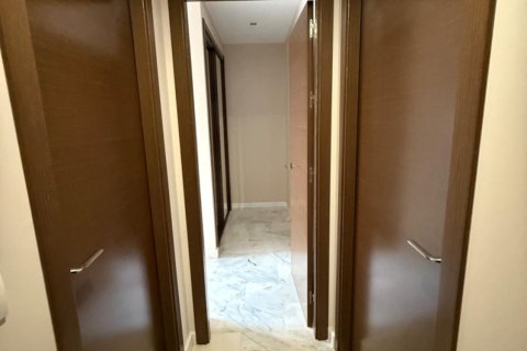 Apartment for rent Alicante, Spain 2 bedrooms, 95 sq.m. No. 133020 - photo 13