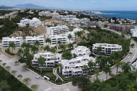 Apartment for sale Estepona, Malaga, Spain 3 bedrooms, 137 sq.m. No. 135436 - photo 14