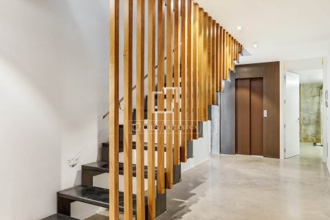 Villa till salu i Sant Cugat Del Valles, Barcelona, Spanien 6 sovrum, 600 kvm. Nr. 150887 - foto 21