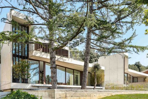 Villa till salu i Sant Cugat Del Valles, Barcelona, Spanien 6 sovrum, 600 kvm. Nr. 150887 - foto 2