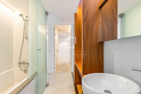 Villa till salu i Sant Cugat Del Valles, Barcelona, Spanien 6 sovrum, 600 kvm. Nr. 150887 - foto 26