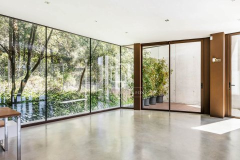 Villa till salu i Sant Cugat Del Valles, Barcelona, Spanien 6 sovrum, 600 kvm. Nr. 150887 - foto 17