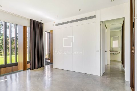 Villa till salu i Sant Cugat Del Valles, Barcelona, Spanien 6 sovrum, 600 kvm. Nr. 150887 - foto 11