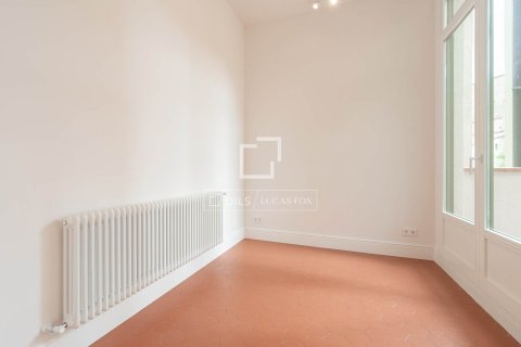 Apartament w Barcelona, Hiszpania 2 sypialnie, 140 mkw. nr 150885 – zdjęcie 18