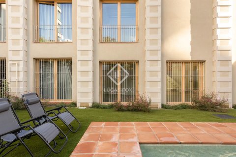 Apartament w Barcelona, Hiszpania 2 sypialnie, 98 mkw. nr 150883 – zdjęcie 14