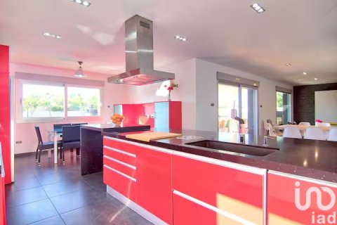 Продажа дома в Пенискола, Кастельон, Испания 6 спален, 500м2 №153682 - фото 7