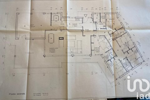 Dom w Calonge i Sant Antoni, Girona, Hiszpania 5 sypialni, 539 mkw. nr 153681 – zdjęcie 27
