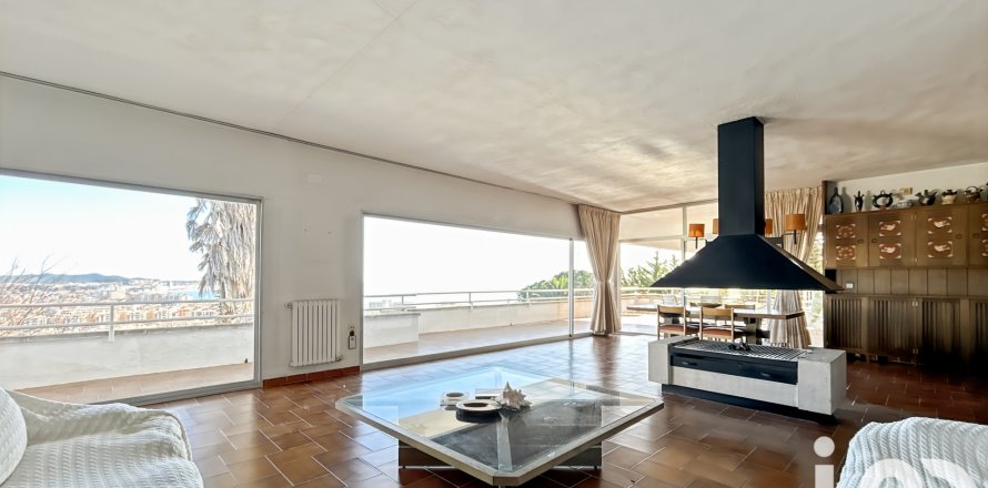 Dom w Calonge i Sant Antoni, Girona, Hiszpania 5 sypialni, 539 mkw. nr 153681