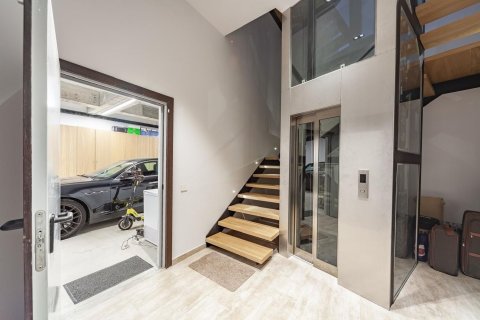 House à vendre à Castelldefels, Barcelona, Espagne, 5 chambres, 572 m2 No. 160970 - photo 24