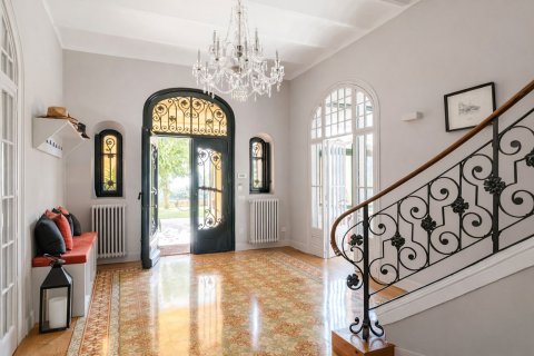 Dom w Sant Andreu de Llavaneres, Barcelona, Hiszpania 5 sypialni, 900 mkw. nr 160974 – zdjęcie 20