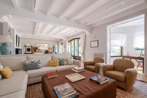 Dom w Sant Andreu de Llavaneres, Barcelona, Hiszpania 5 sypialni, 900 mkw. nr 160974 – zdjęcie 25