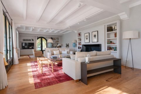 Dom w Sant Andreu de Llavaneres, Barcelona, Hiszpania 5 sypialni, 900 mkw. nr 160974 – zdjęcie 21