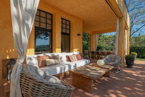 Dom w Sant Andreu de Llavaneres, Barcelona, Hiszpania 5 sypialni, 900 mkw. nr 160974 – zdjęcie 14