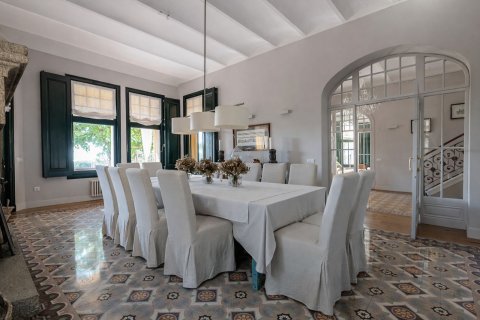 Dom w Sant Andreu de Llavaneres, Barcelona, Hiszpania 5 sypialni, 900 mkw. nr 160974 – zdjęcie 28