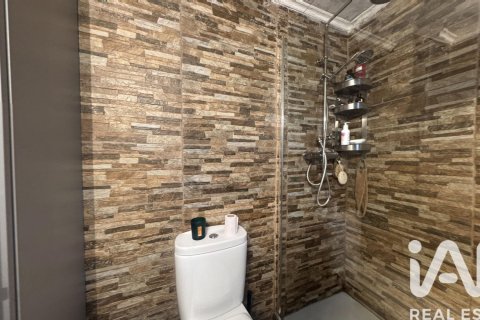 Apartamento en venta en Alicante, España 3 dormitorios, 87 m2 No. 152311 - foto 9