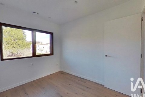 Hus till salu i Tordera, Barcelona, Spanien 3 sovrum, 136 kvm. Nr. 152307 - foto 28