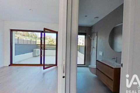 Hus till salu i Tordera, Barcelona, Spanien 3 sovrum, 136 kvm. Nr. 152307 - foto 14