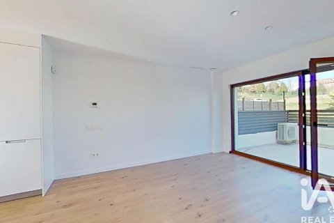 Hus till salu i Tordera, Barcelona, Spanien 3 sovrum, 136 kvm. Nr. 152307 - foto 13