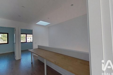 Hus till salu i Tordera, Barcelona, Spanien 3 sovrum, 136 kvm. Nr. 152307 - foto 18