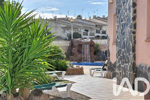 Продажа дома в Эль-Вендрель, Таррагона, Испания 5 спален, 301м2 №152309 - фото 6