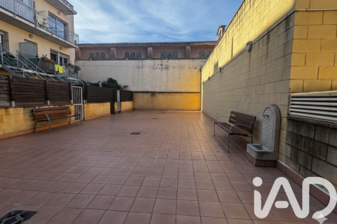 Huoneisto myytävänä Sabadell, Barcelona, Espanja, 2 makuuhuonetta, 75 m2 No. 152308 - kuva 12