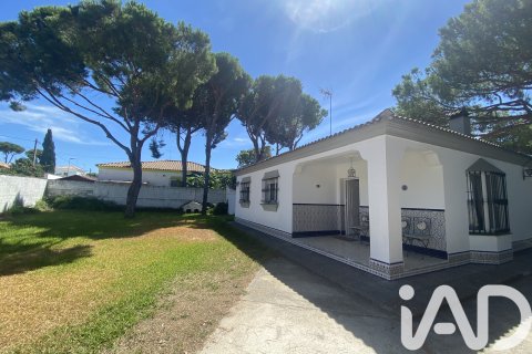 House for sale in Chiclana de la Frontera, Cadiz, Spain 3 bedrooms, 78 sq.m. No. 152313 - photo 2
