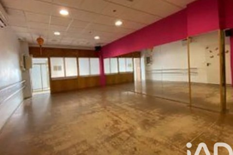 Продажа коммерческой недвижимости в Альмерия, Испания 3 спальни, 92м2 №184798 - фото 2