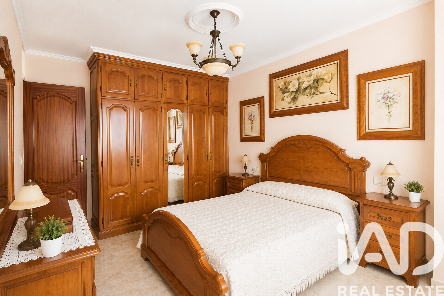 Apartment in Ferrol, A Coruna, Spain 3 bedrooms, 179 sq.m. No. 184802