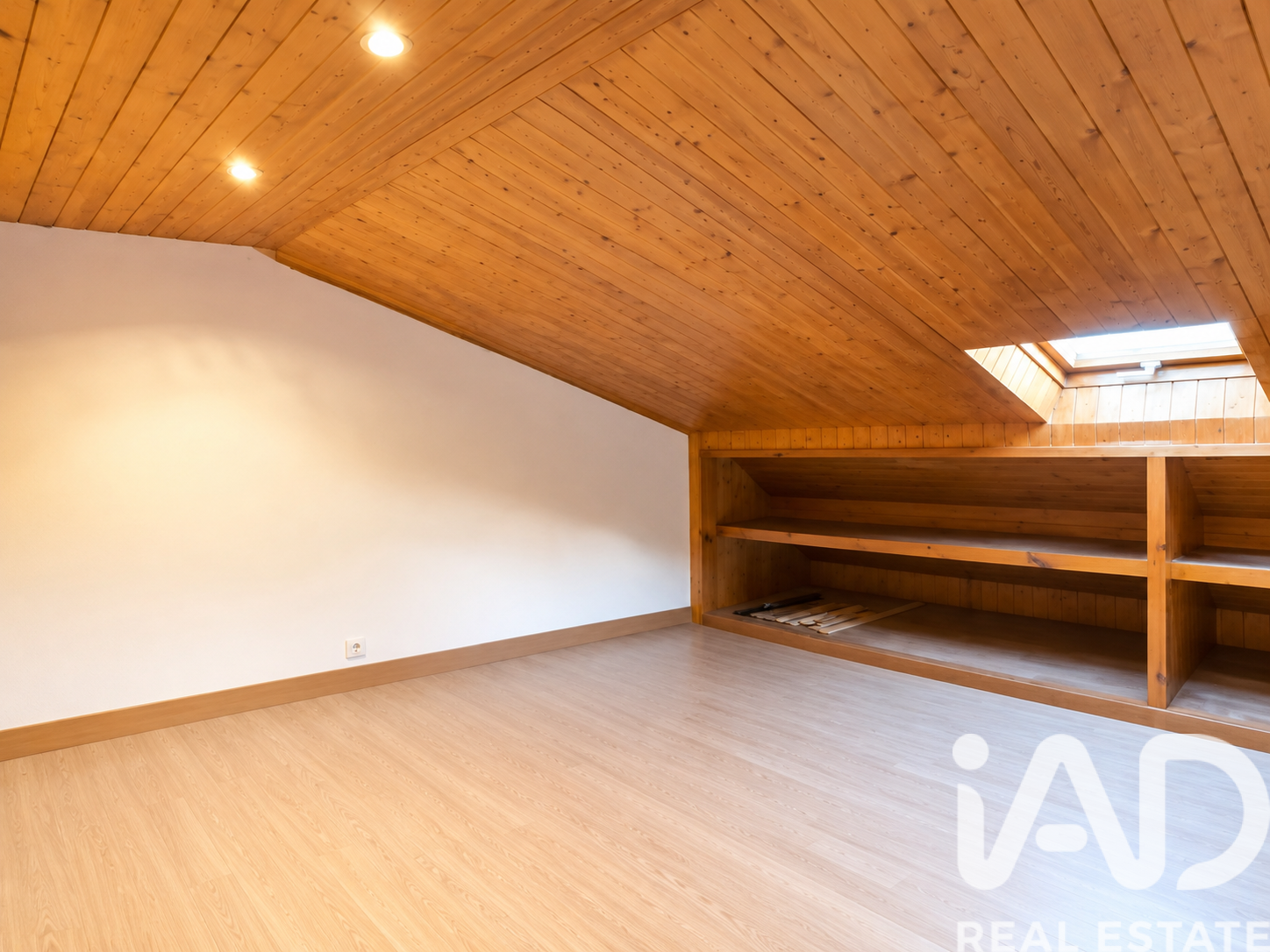 Apartment in Ferrol, A Coruna, Spain 3 bedrooms, 179 sq.m. No. 184802