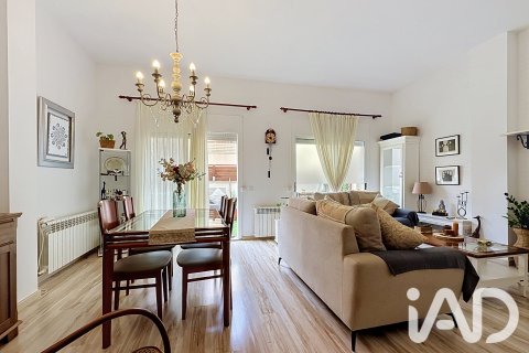 Продажа квартиры в Сан-Кугат-дель-Вальес, Барселона, Испания 3 спальни, 106м2 №195045 - фото 6