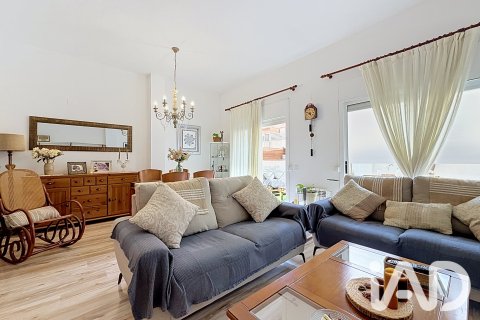 Продажа квартиры в Сан-Кугат-дель-Вальес, Барселона, Испания 3 спальни, 106м2 №195045 - фото 8