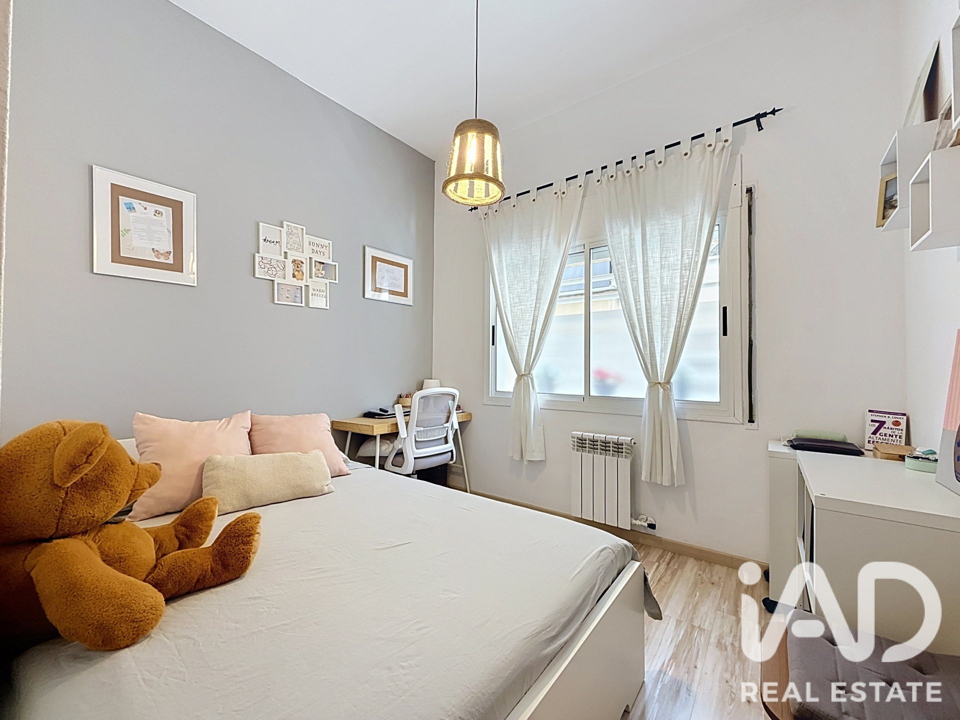 Apartamento en Sant Cugat del Vallès, Barcelona, España 3 dormitorios, 106 m2 No. 195045
