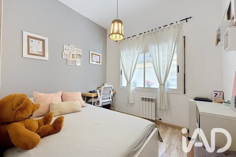 Продажа квартиры в Сан-Кугат-дель-Вальес, Барселона, Испания 3 спальни, 106м2 №195045 - фото 22