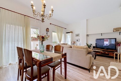 Продажа квартиры в Сан-Кугат-дель-Вальес, Барселона, Испания 3 спальни, 106м2 №195045 - фото 9