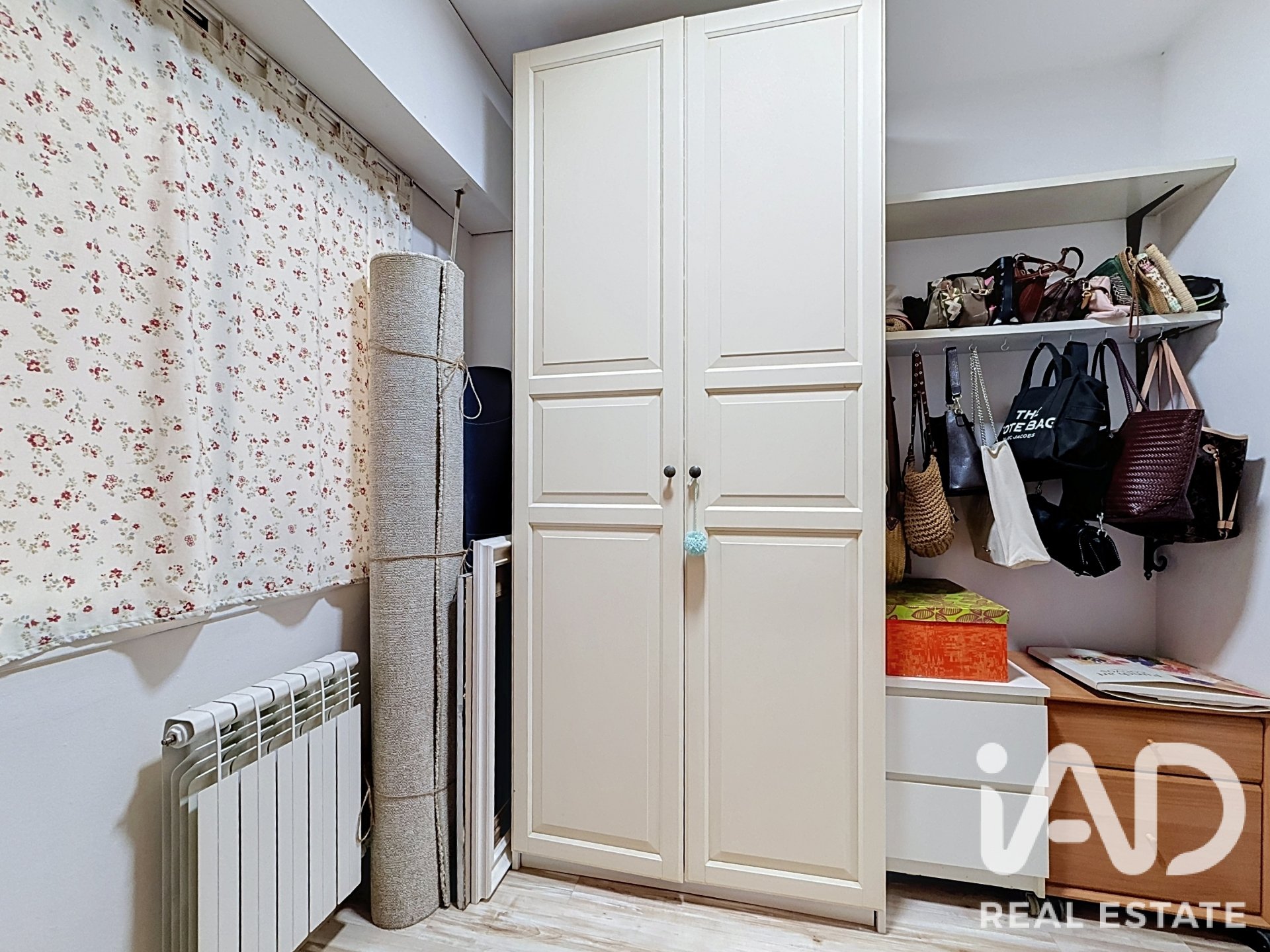 Apartamento en Sant Cugat del Vallès, Barcelona, España 3 dormitorios, 106 m2 No. 195045