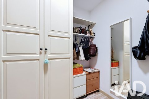 Продажа квартиры в Сан-Кугат-дель-Вальес, Барселона, Испания 3 спальни, 106м2 №195045 - фото 24