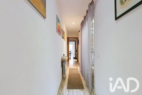 Продажа квартиры в Сан-Кугат-дель-Вальес, Барселона, Испания 3 спальни, 106м2 №195045 - фото 26