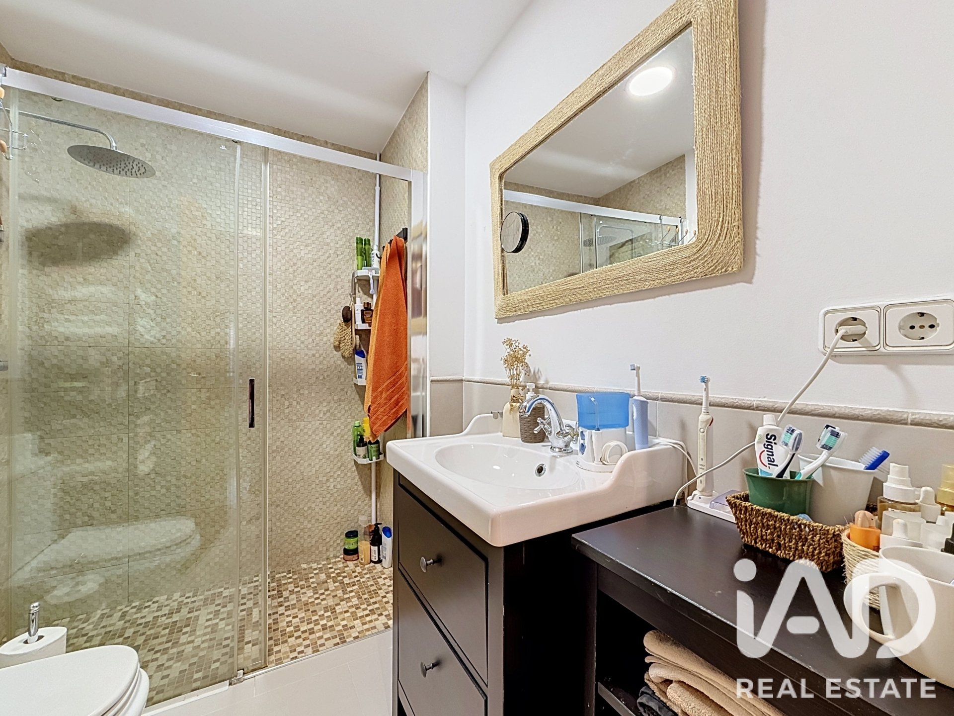 Apartamento en Sant Cugat del Vallès, Barcelona, España 3 dormitorios, 106 m2 No. 195045