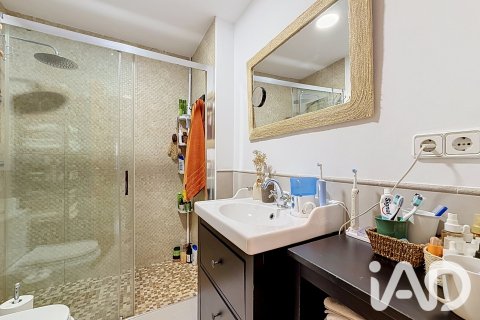 Продажа квартиры в Сан-Кугат-дель-Вальес, Барселона, Испания 3 спальни, 106м2 №195045 - фото 20