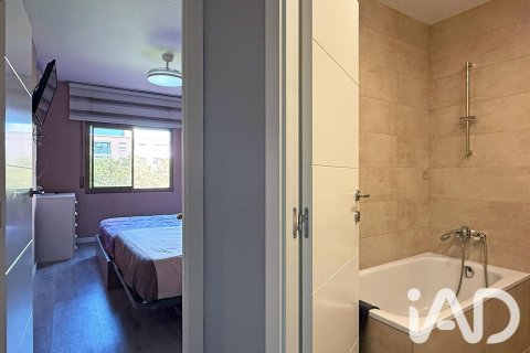 Продажа квартиры в Барселона, Испания 4 спальни, 104м2 №195046 - фото 28