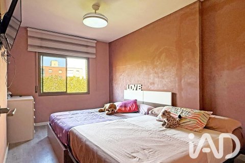 Продажа квартиры в Барселона, Испания 4 спальни, 104м2 №195046 - фото 29