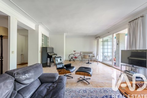 Apartment à vendre à Madrid, Espagne, 4 chambres, 234 m2 No. 188278 - photo 12