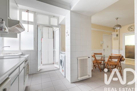 Apartment à vendre à Madrid, Espagne, 4 chambres, 234 m2 No. 188278 - photo 19