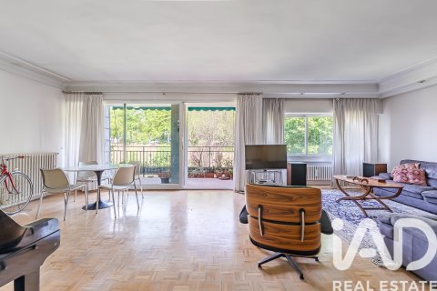 Apartment à vendre à Madrid, Espagne, 4 chambres, 234 m2 No. 188278 - photo 3