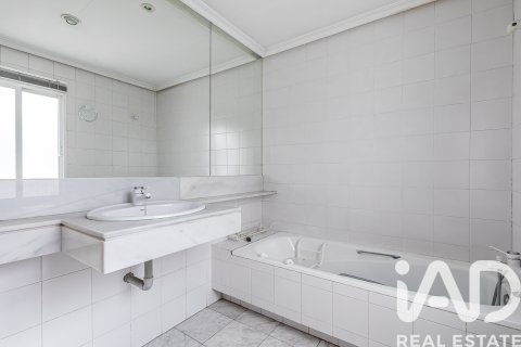 Apartment à vendre à Madrid, Espagne, 4 chambres, 234 m2 No. 188278 - photo 25