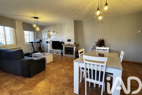 Townhouse à vendre à Vilanova i la Geltru, Barcelona, Espagne, 3 chambres, 220 m2 No. 152292 - photo 7