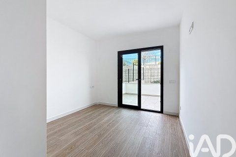 Lägenhet till salu i Vilanova i la Geltru, Barcelona, Spanien 3 sovrum, 98 kvm. Nr. 152287 - foto 14