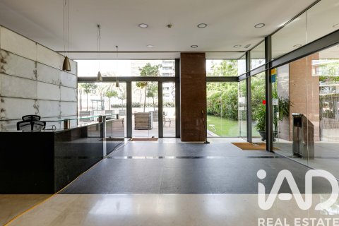 Apartament w Barcelona, Hiszpania 3 sypialnie, 144 mkw. nr 152286 – zdjęcie 19