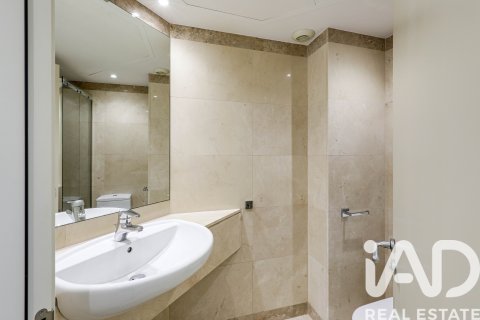 Apartament w Barcelona, Hiszpania 3 sypialnie, 144 mkw. nr 152286 – zdjęcie 16