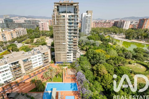 Apartament w Barcelona, Hiszpania 3 sypialnie, 144 mkw. nr 152286 – zdjęcie 25